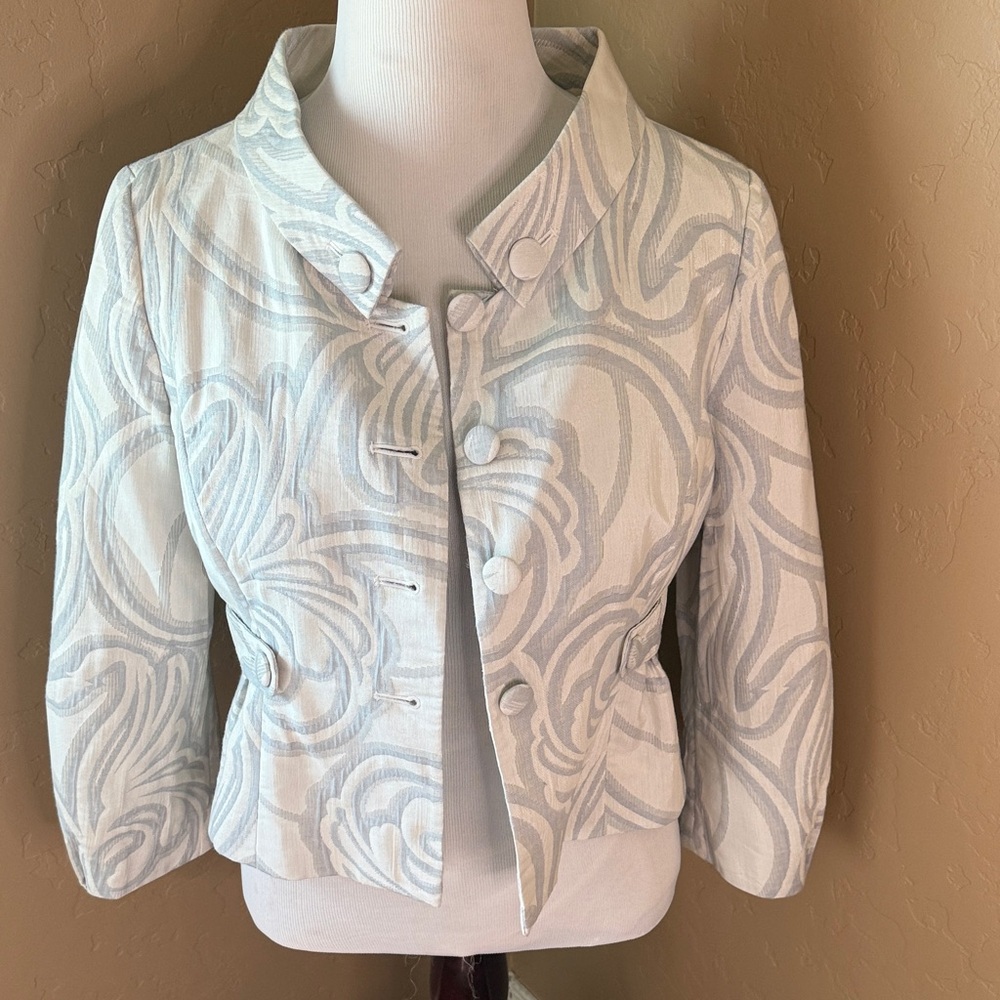 Tabitha Cream and Gray Patterned Blazer